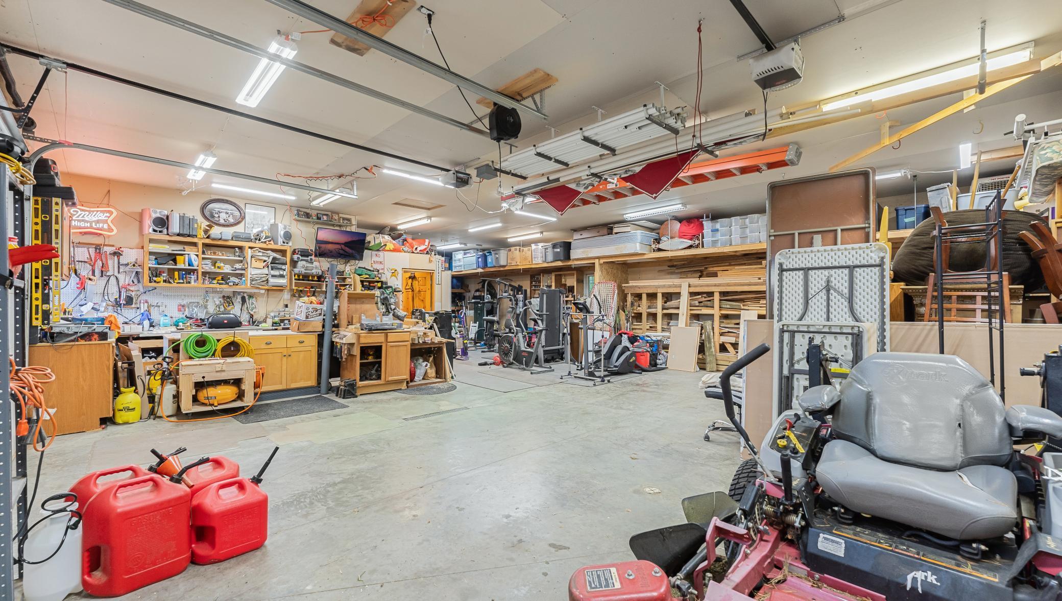 3191 Crestwood Drive NE Alexandria MN 56308