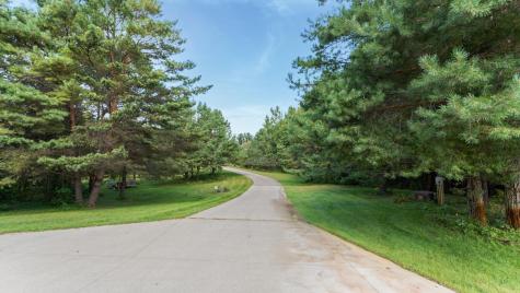 3191 Crestwood Drive NE Alexandria MN 56308