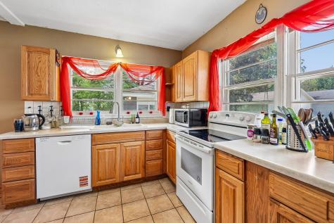 113 Central Street Le Sueur MN 56058