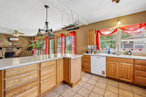 113 Central Street Le Sueur MN 56058