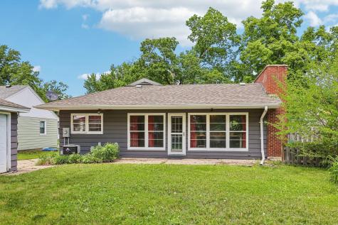 113 Central Street Le Sueur MN 56058