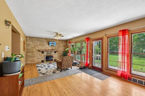113 Central Street Le Sueur MN 56058