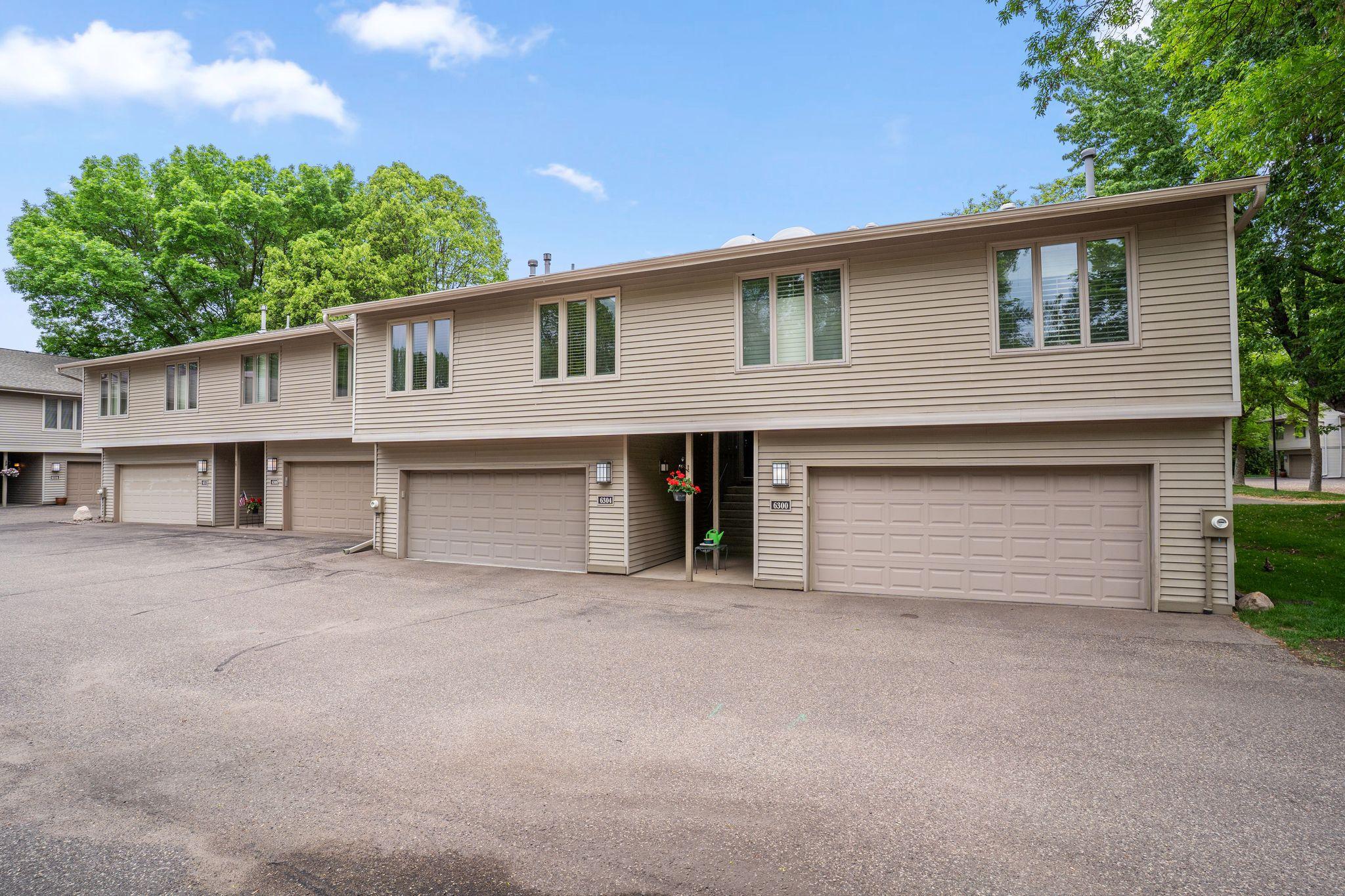 6304 Falcon Court Edina MN 55436