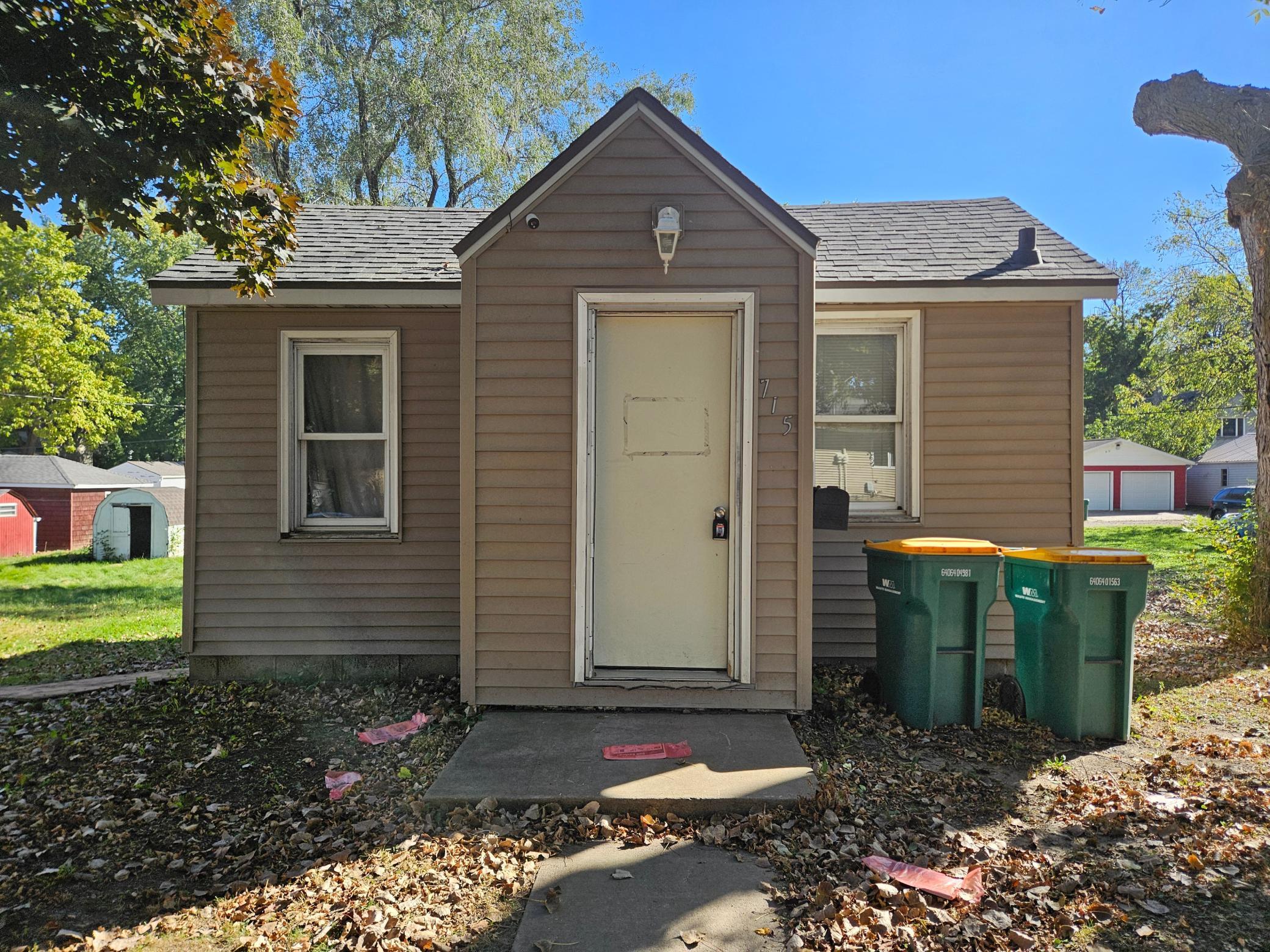 715 S 1st Avenue Albert Lea MN 56007
