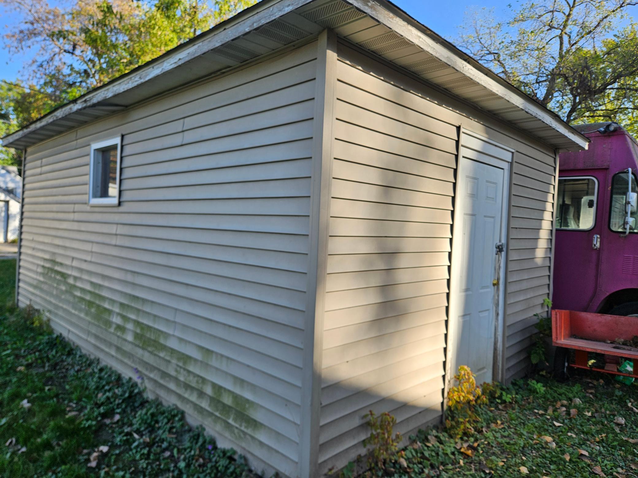 715 S 1st Avenue Albert Lea MN 56007