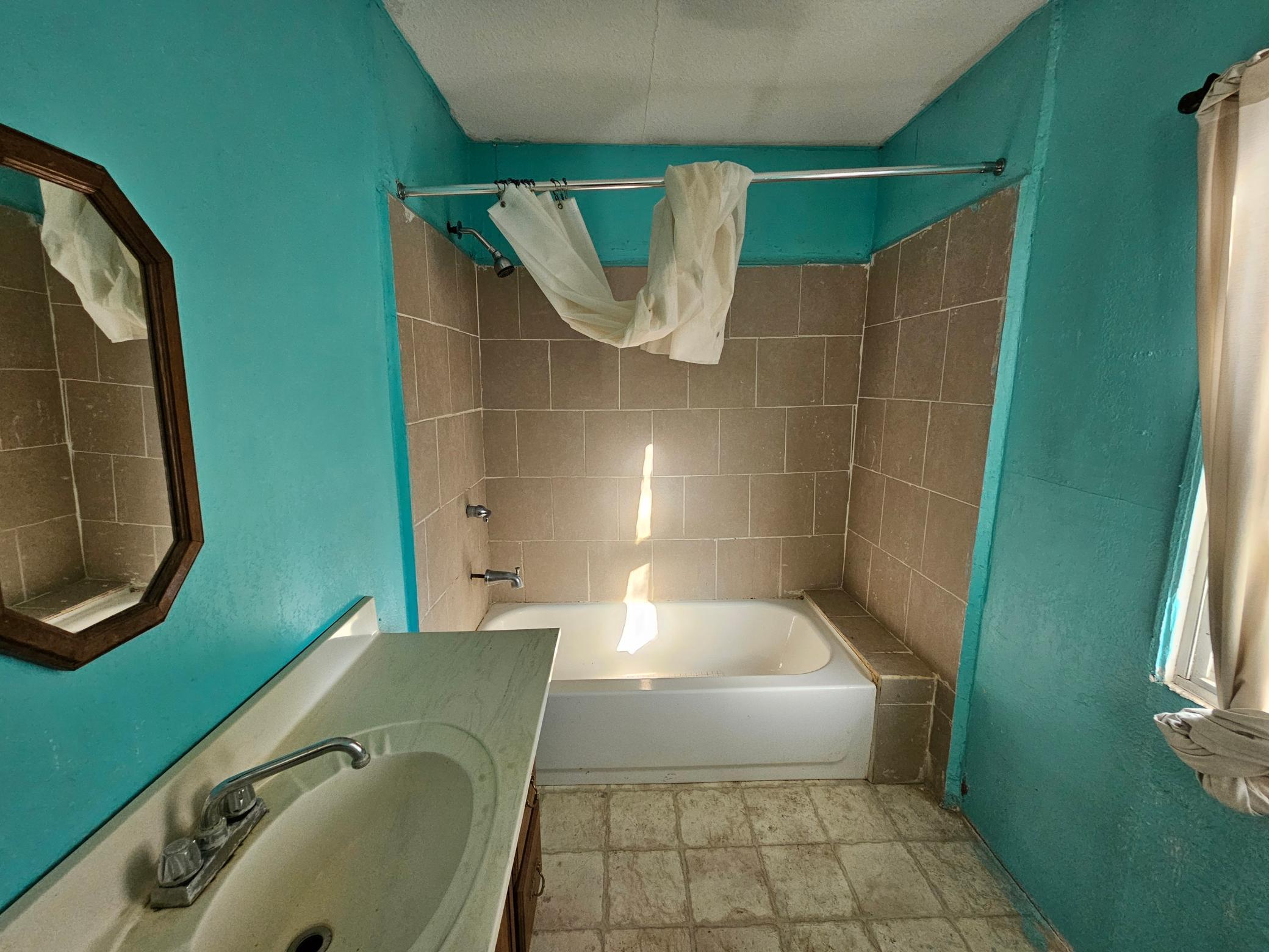 715 S 1st Avenue Albert Lea MN 56007