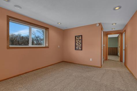 7998 E River Road Fridley MN 55432