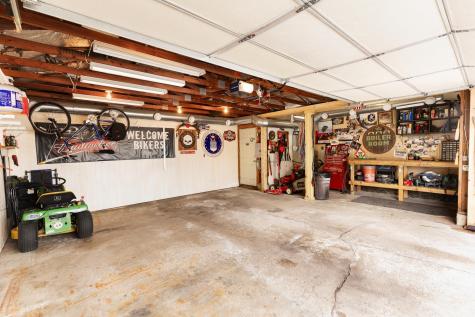 7998 E River Road Fridley MN 55432