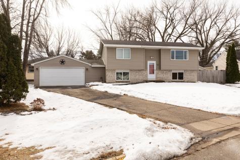 7998 E River Road Fridley MN 55432