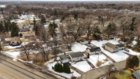 7998 E River Road Fridley MN 55432