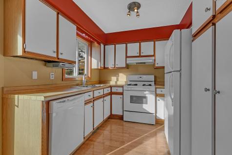 7998 E River Road Fridley MN 55432