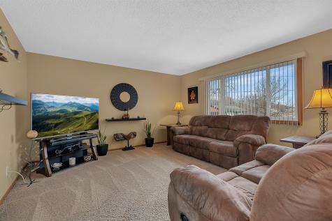 7998 E River Road Fridley MN 55432