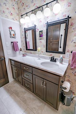 1922 Sandstone Loop S Sartell MN 56377