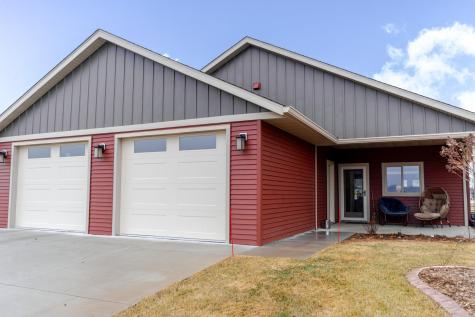 1922 Sandstone Loop S Sartell MN 56377