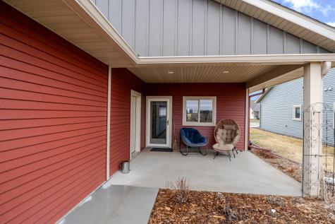 1922 Sandstone Loop S Sartell MN 56377