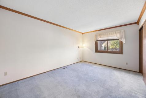 653 121st Lane NW Coon Rapids MN 55448