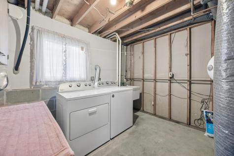 653 121st Lane NW Coon Rapids MN 55448