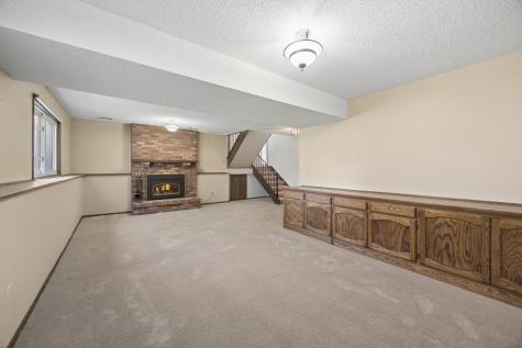 653 121st Lane NW Coon Rapids MN 55448
