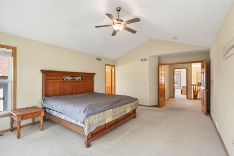 655 Lexie Court Eagan MN 55123