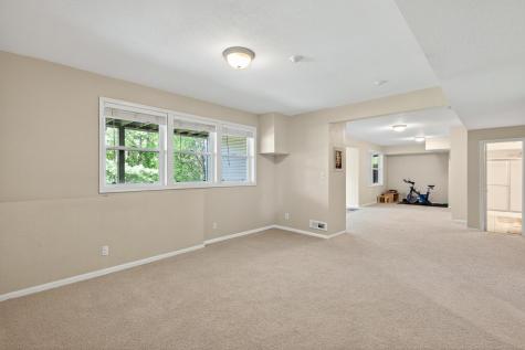 655 Lexie Court Eagan MN 55123