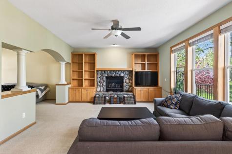 655 Lexie Court Eagan MN 55123