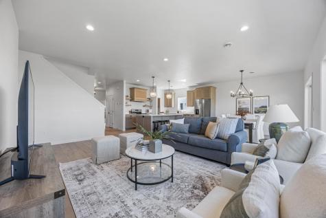 7717 81st Avenue S Horace ND 58047