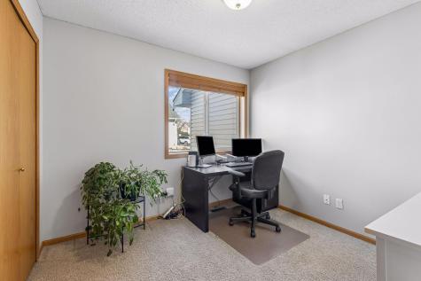 3517 99th Avenue N Brooklyn Park MN 55443