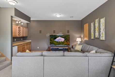 3517 99th Avenue N Brooklyn Park MN 55443
