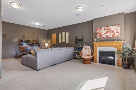 3517 99th Avenue N Brooklyn Park MN 55443