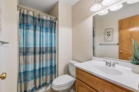 3517 99th Avenue N Brooklyn Park MN 55443