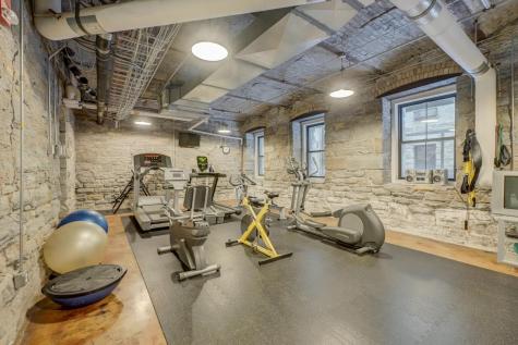300 Wall Street Saint Paul MN 55101