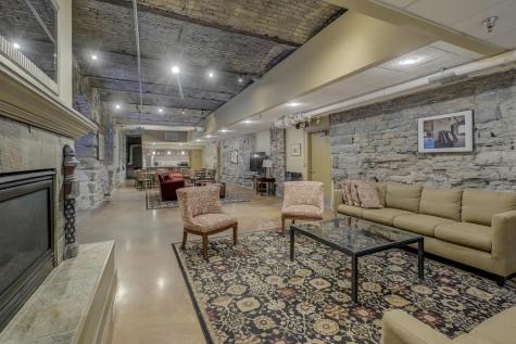 300 Wall Street Saint Paul MN 55101