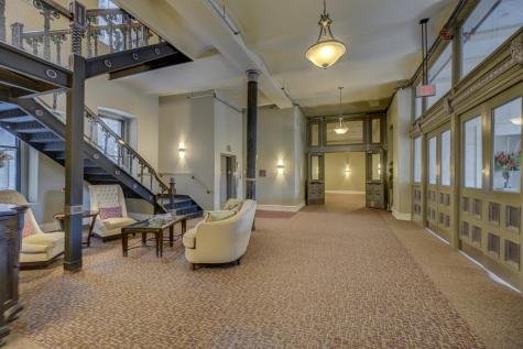 300 Wall Street Saint Paul MN 55101