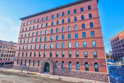 300 Wall Street Saint Paul MN 55101