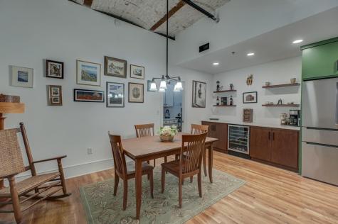 300 Wall Street Saint Paul MN 55101