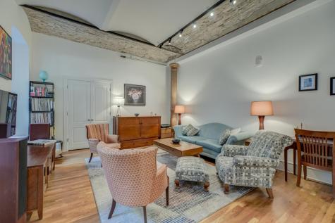 300 Wall Street Saint Paul MN 55101