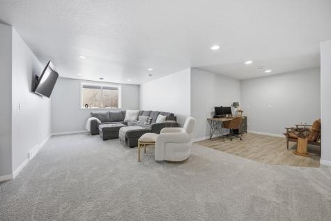 2943 Prairie Farms Circle S Fargo ND 58104