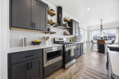 2943 Prairie Farms Circle S Fargo ND 58104