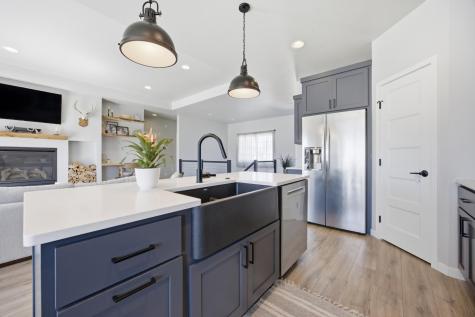 2943 Prairie Farms Circle S Fargo ND 58104