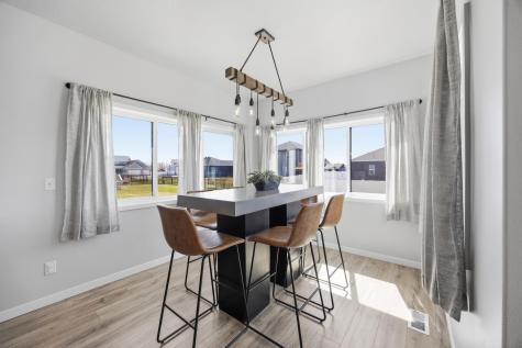 2943 Prairie Farms Circle S Fargo ND 58104
