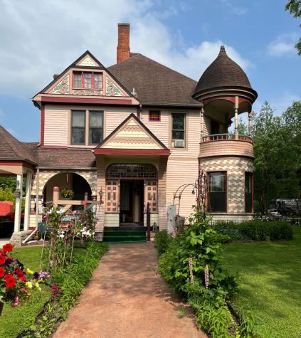 708 Parkway Avenue S Lanesboro MN 55949