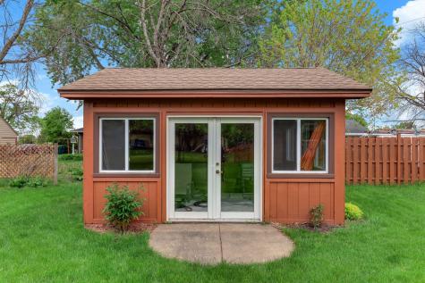 3306 53rd Avenue N Brooklyn Center MN 55429