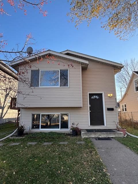 1110 Magnolia Avenue Saint Paul MN 55106