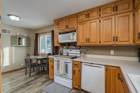 57821 300th Street Winthrop MN 55396