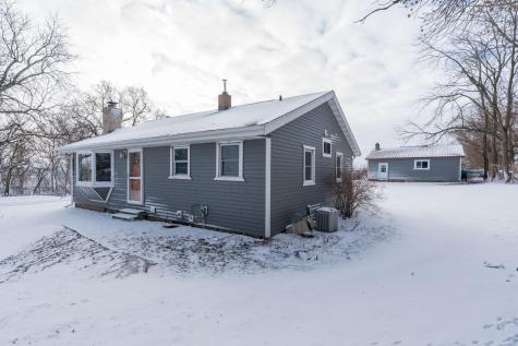 57821 300th Street Winthrop MN 55396