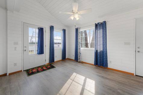 945 Reed Street N Waterville MN 56096