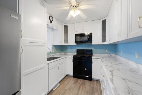 945 Reed Street N Waterville MN 56096