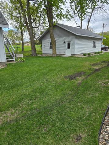 945 Reed Street N Waterville MN 56096