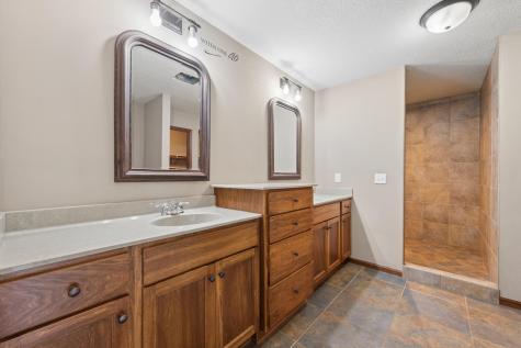 12345 Butternut Street NW Coon Rapids MN 55448