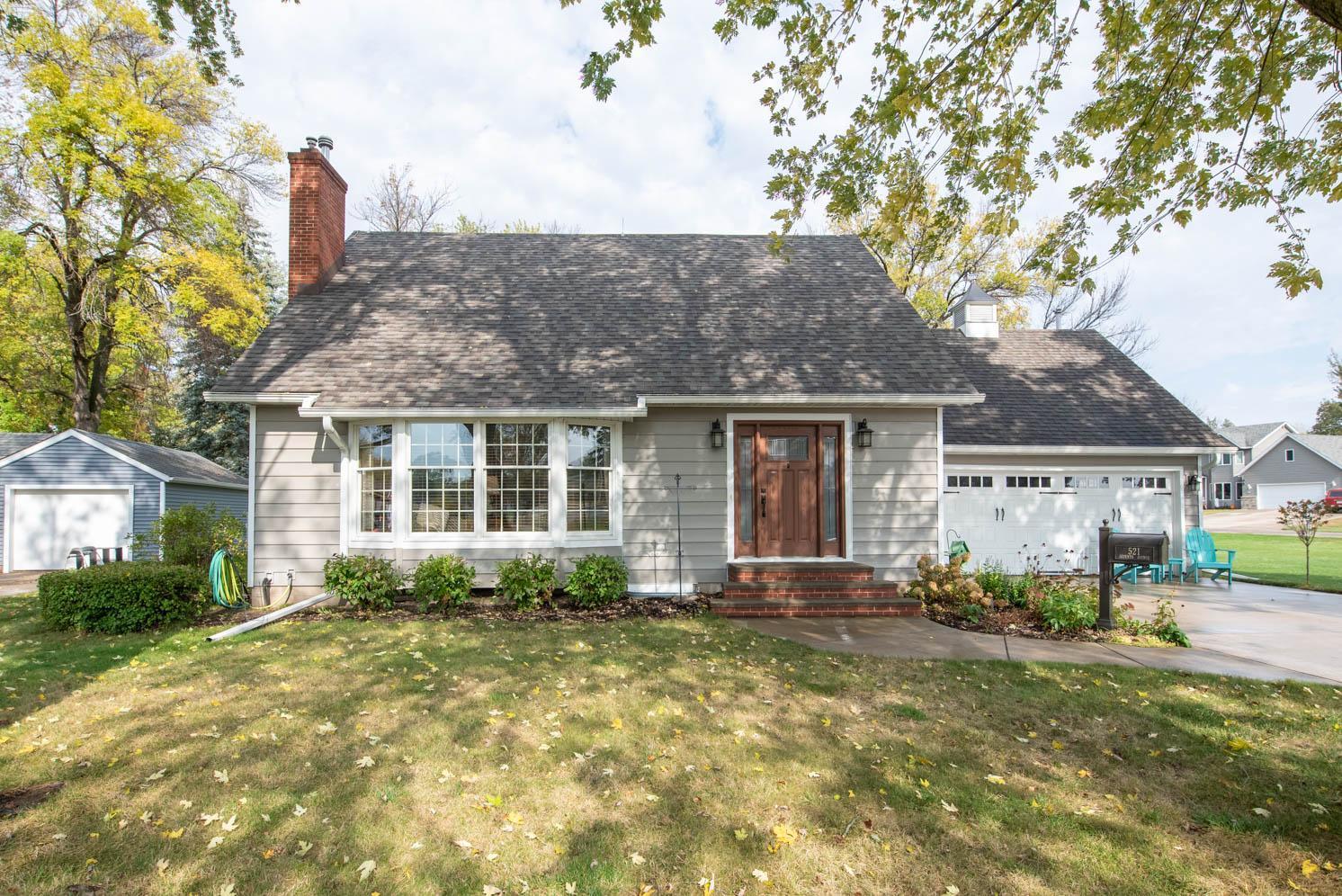 521 7th Avenue NE Waseca MN 56093